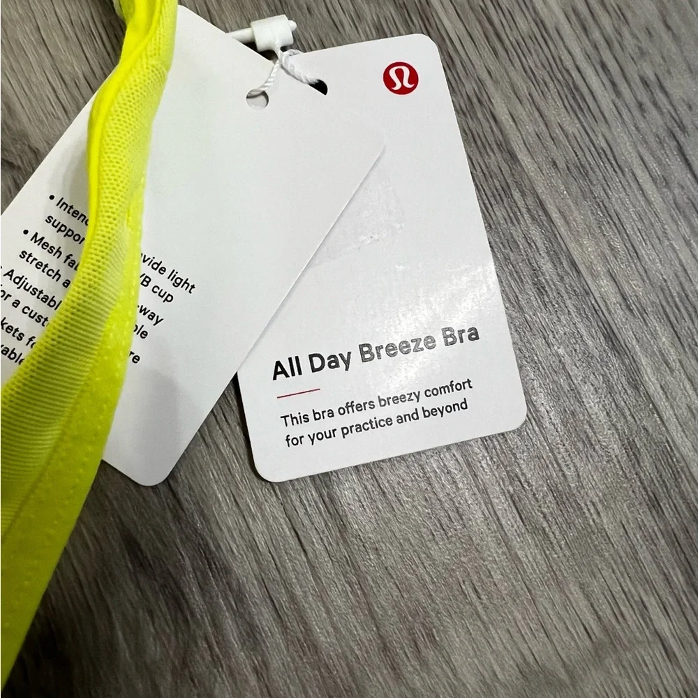 Lululemon All Day Breeze Bra - Picture 2 of 5